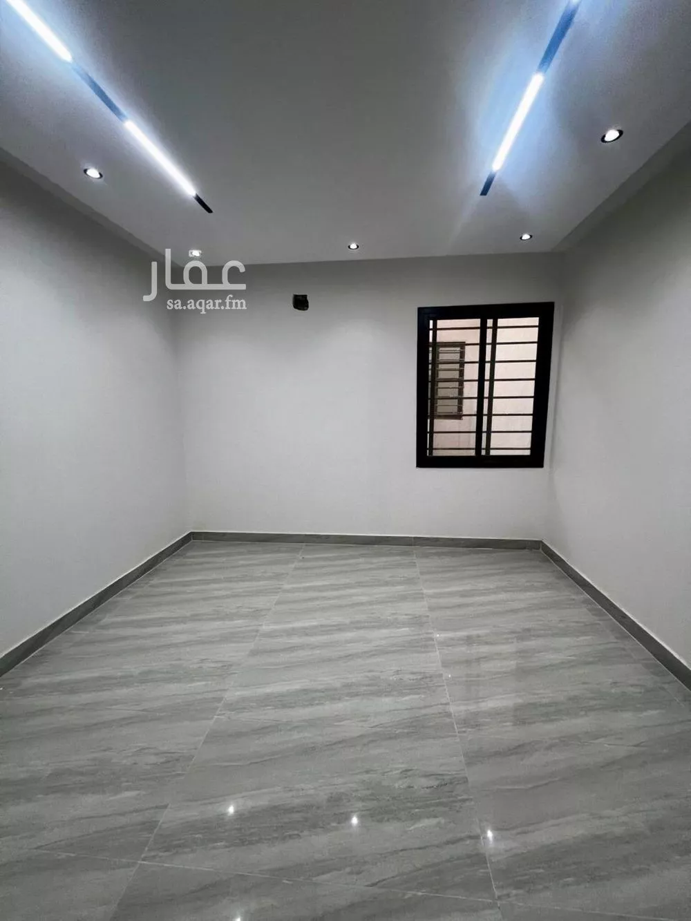 5 bedroom floor in Taibah 15
