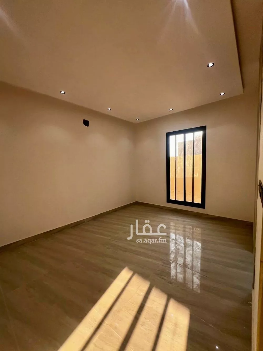 5 bedroom floor in Taibah 25