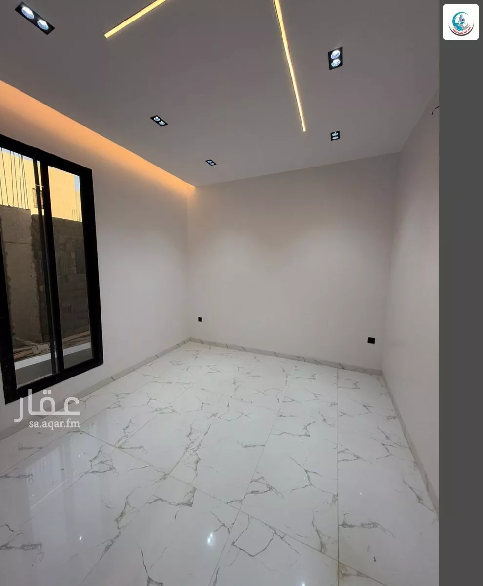 5 bedroom floor in Al Janadriyah 11