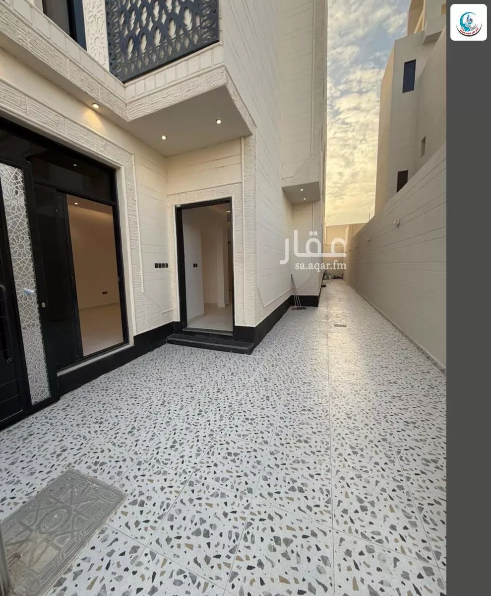5 bedroom floor in Ash Sharq 10