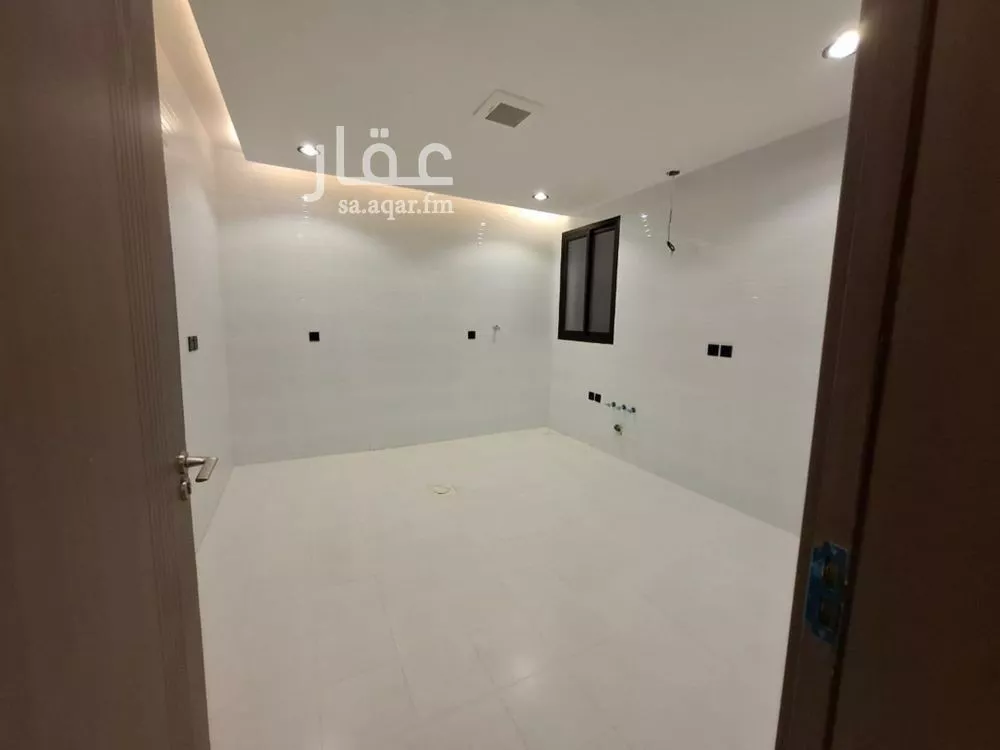 دور 5 غرف في بدر 10