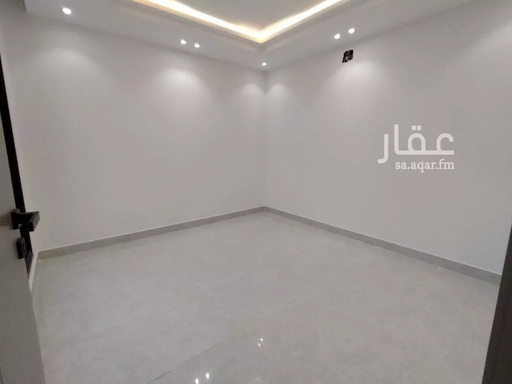 دور 4 غرف في طيبة 11