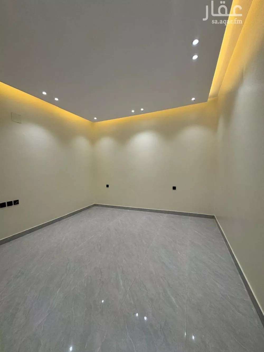 5 bedroom floor in Okaz 24