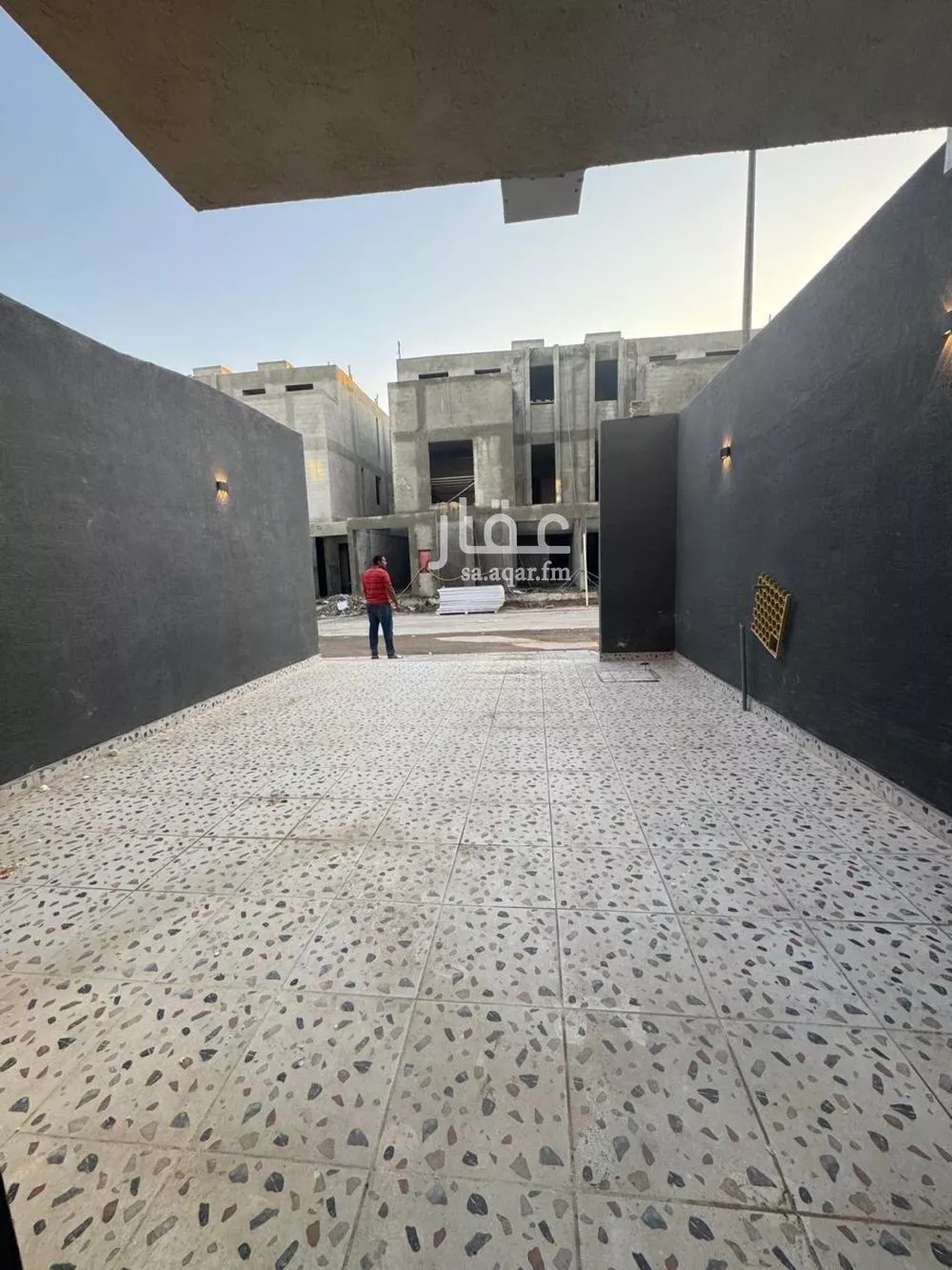 5 bedroom floor in Okaz 4