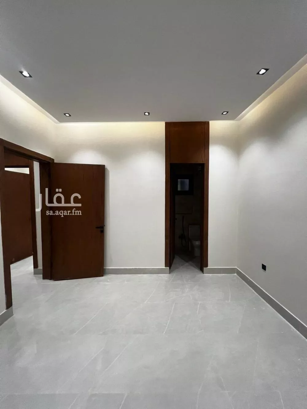 5 bedroom floor in Taibah 25