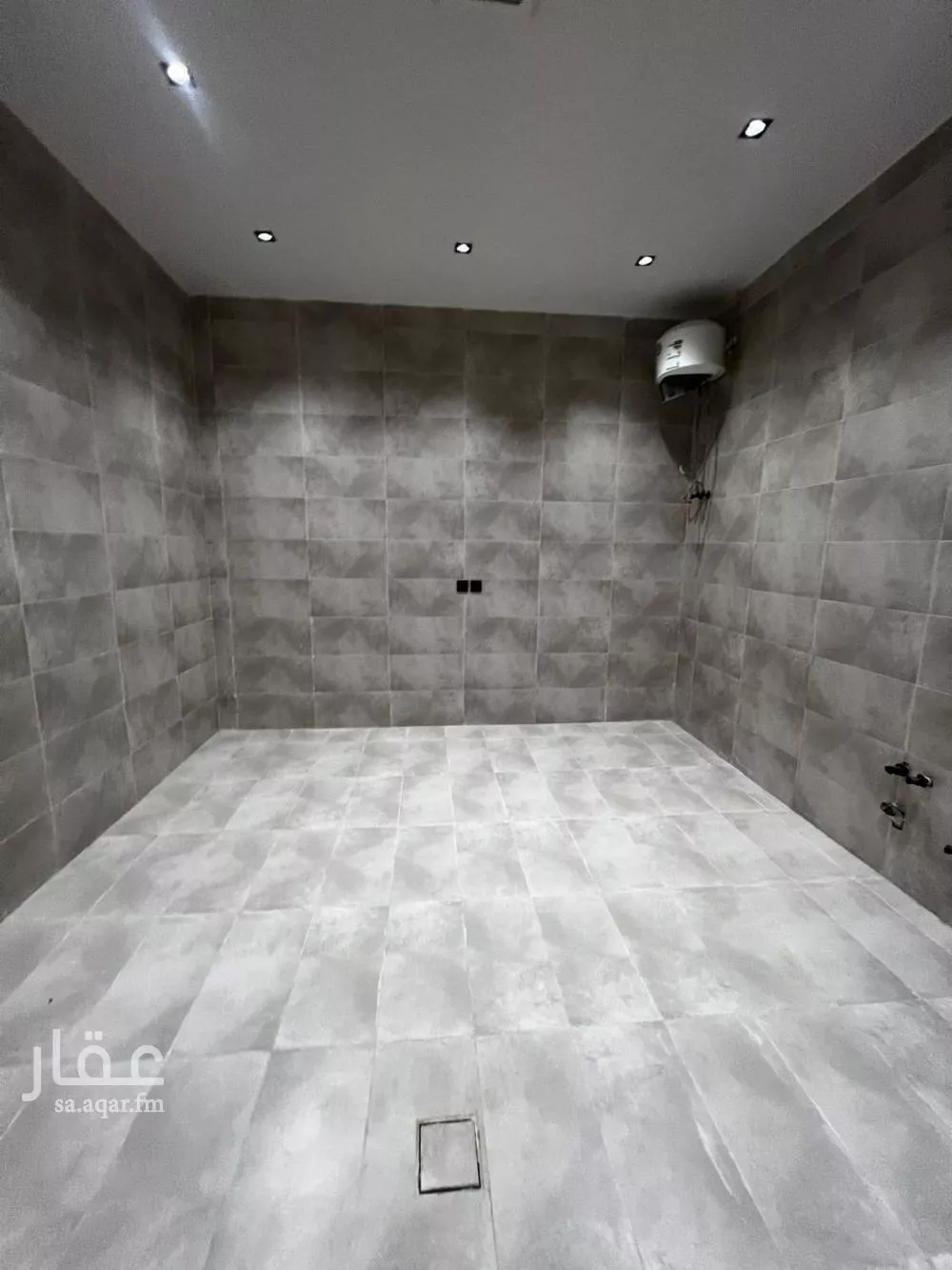 5 bedroom floor in Taibah 7