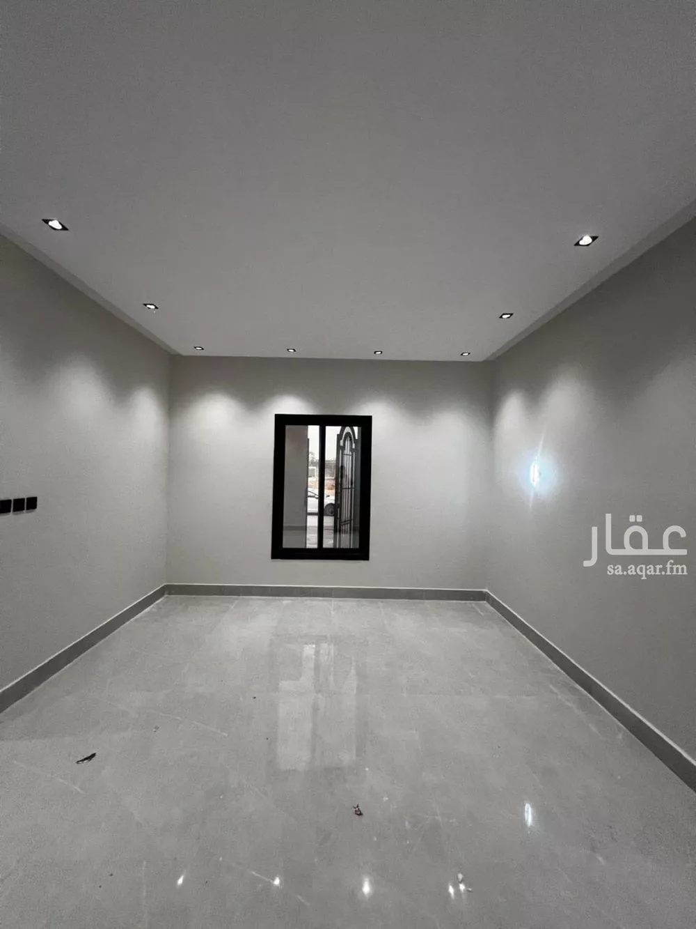 5 bedroom floor in Taibah 8