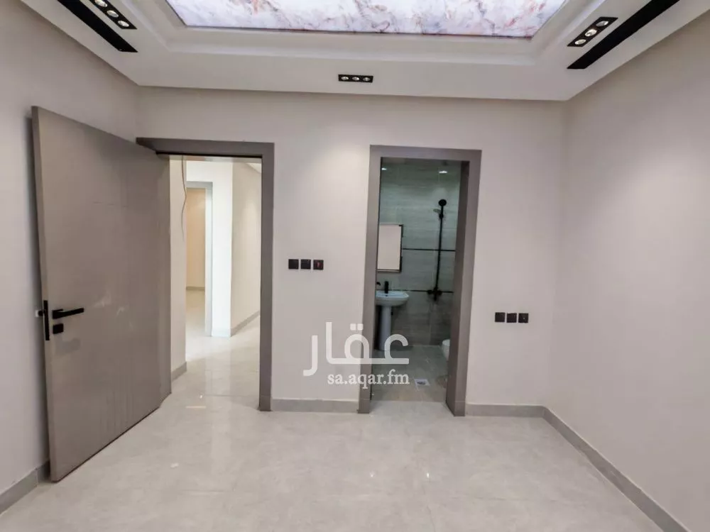 دور 5 غرف في طيبة 9