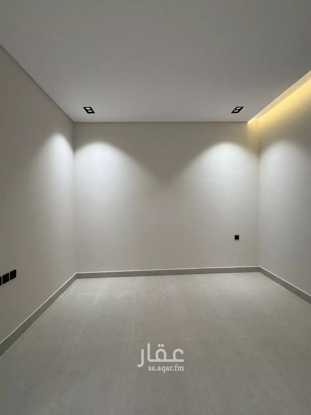 دور 5 غرف في السويدي 11