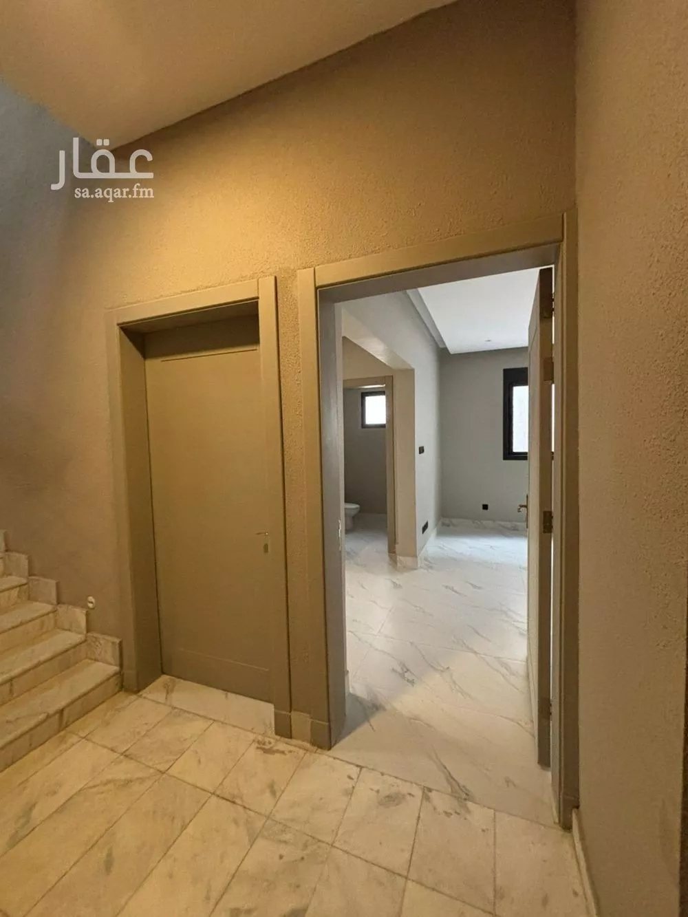 4 bedroom floor in Al Aridh 5