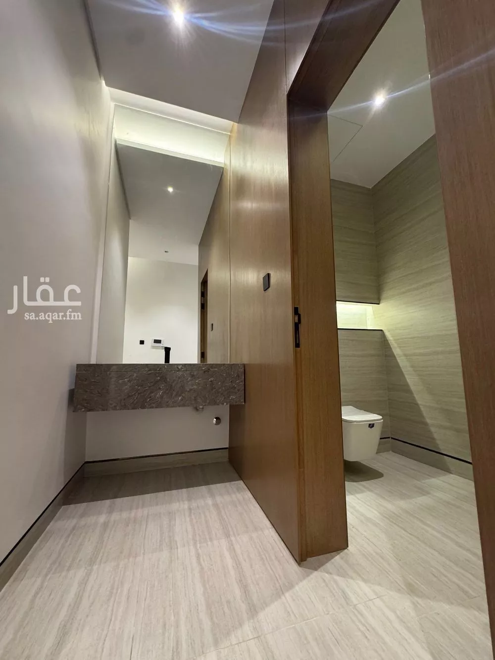 دور 4 غرف في العارض 17