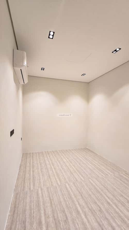 2 bedroom floor in King Abdullah 4