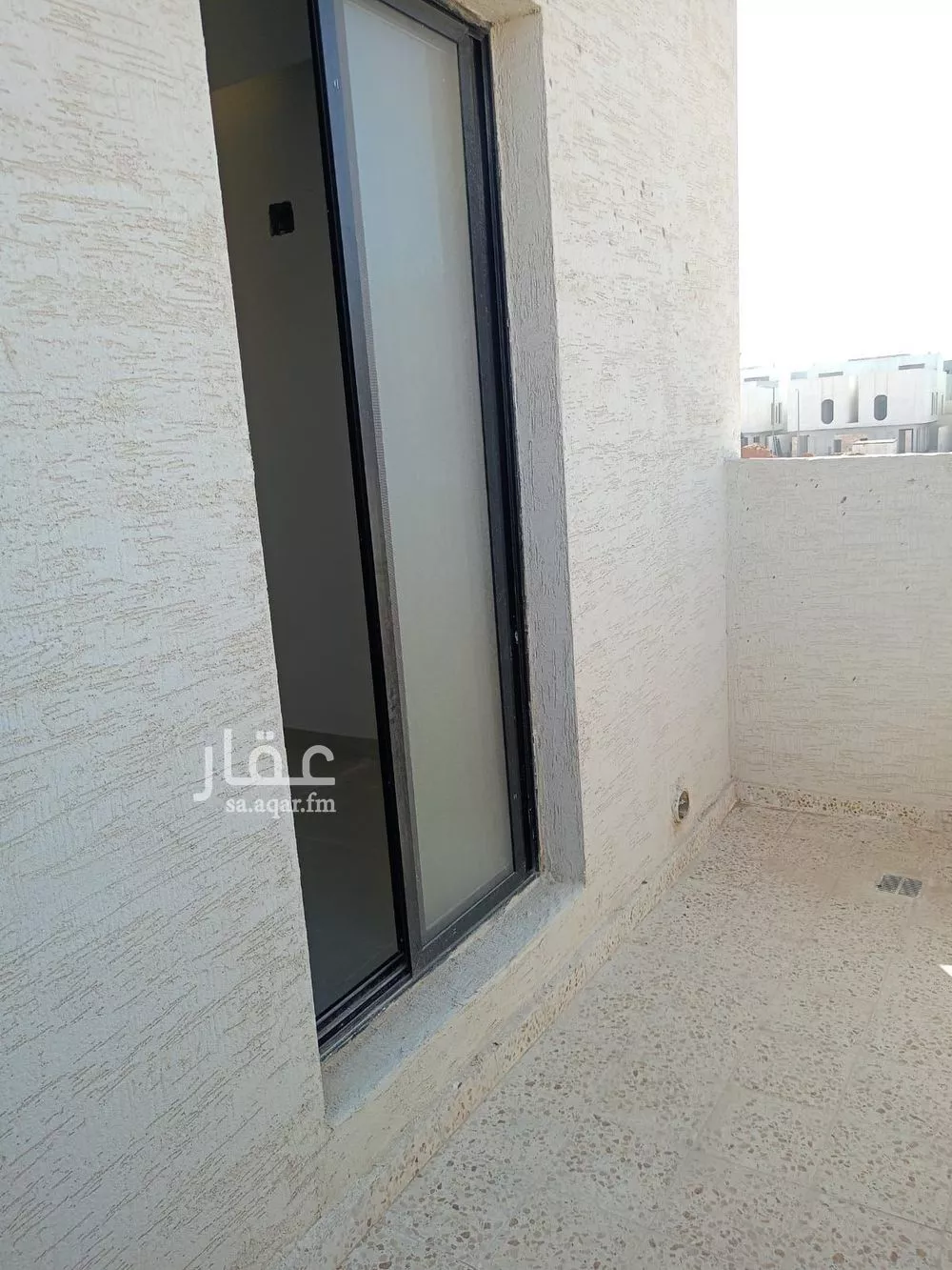 دور 4 غرف في الشرق 20