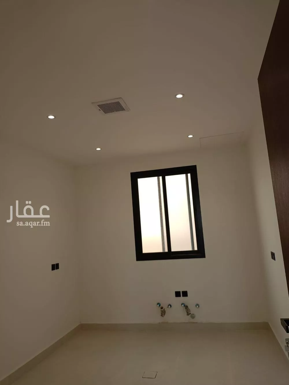 دور 4 غرف في الشرق 9