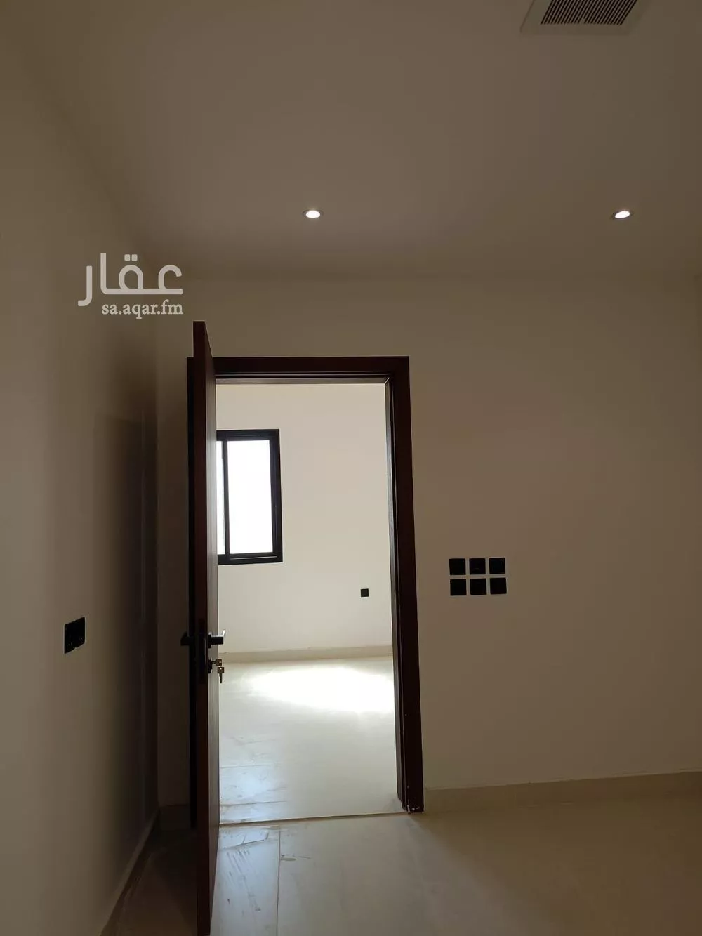 دور 4 غرف في الشرق 10