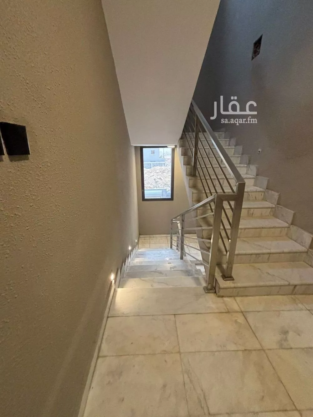 دور 4 غرف في العارض 5