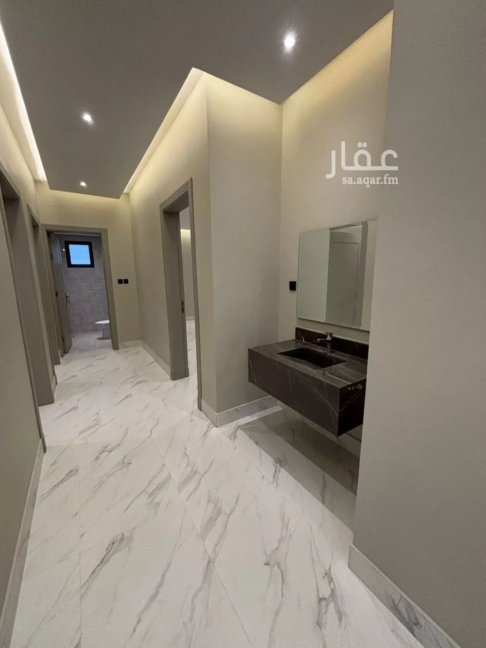دور 4 غرف في العارض 10