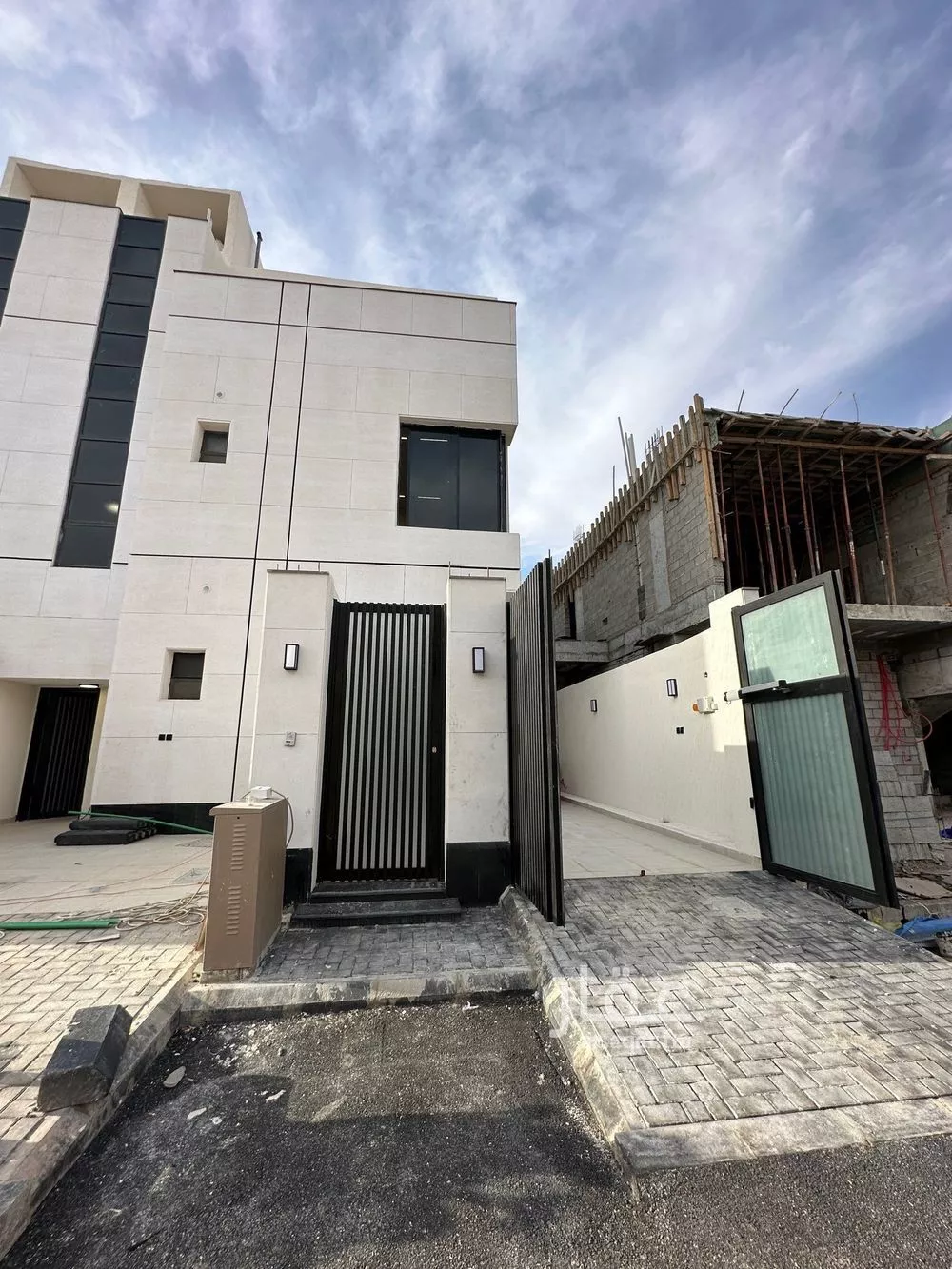 5 bedroom floor in Al Rimal 4