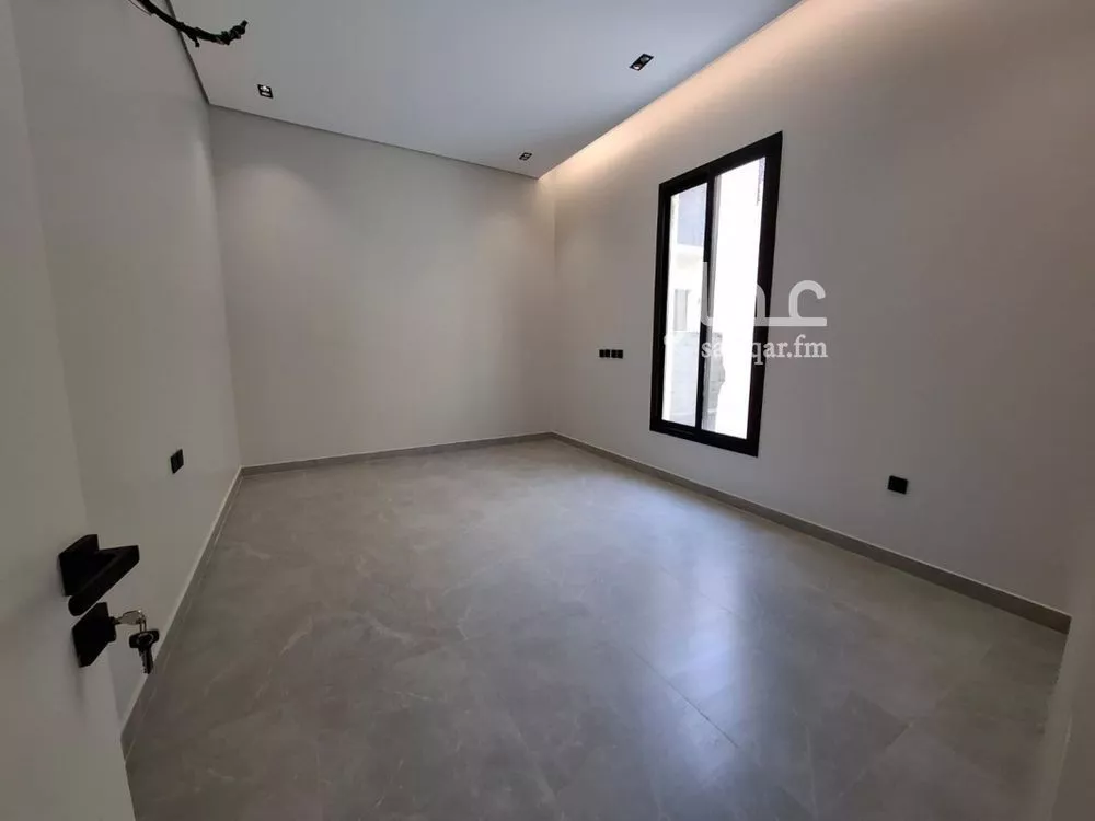 4 bedroom floor in Al Narjis 18
