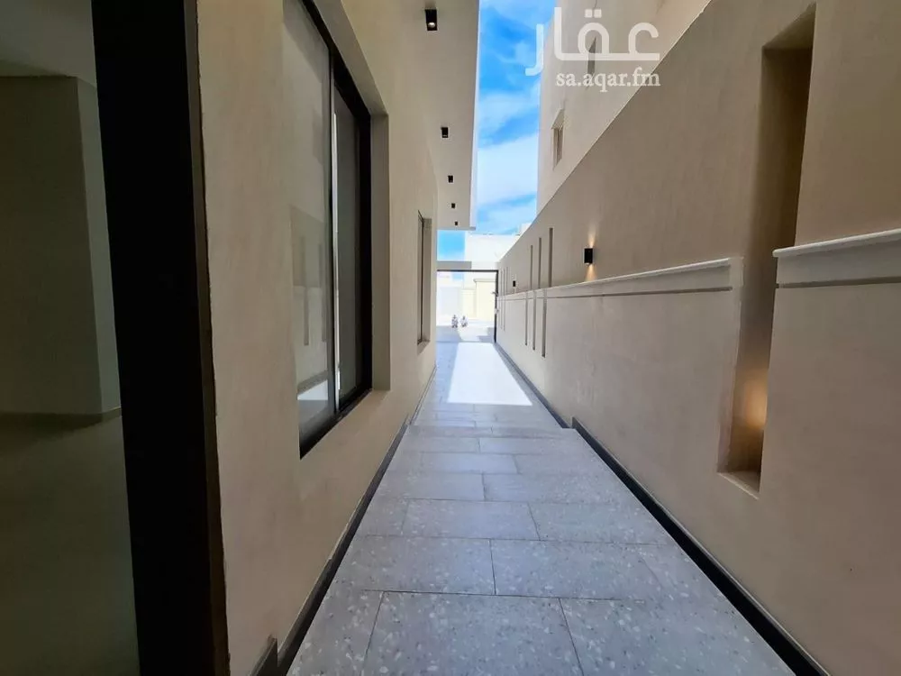 4 bedroom floor in Al Narjis 21