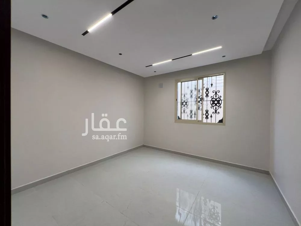 دور 6 غرف في طويق 15