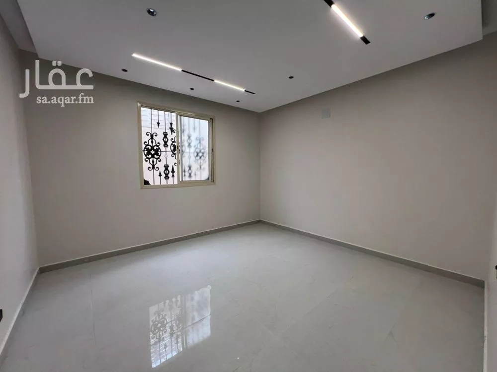 دور 6 غرف في طويق 18
