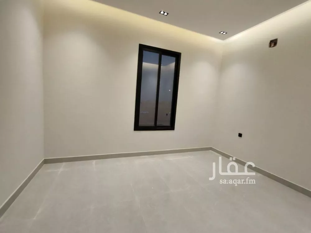 4 bedroom floor in Tuwaiq 15