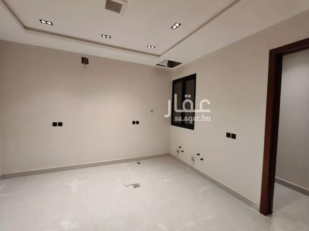 4 bedroom floor in Tuwaiq 20
