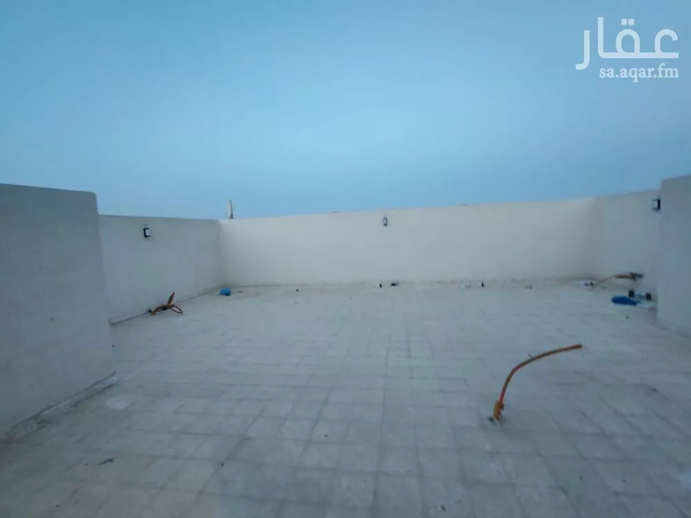 4 bedroom floor in Tuwaiq 3