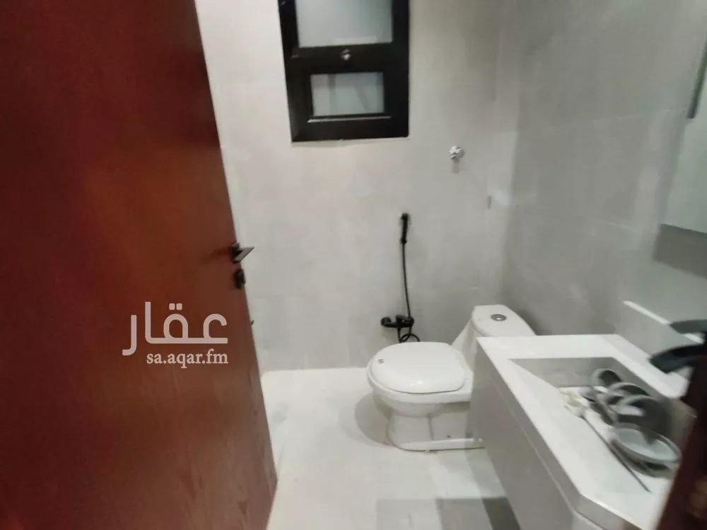 4 bedroom floor in Tuwaiq 9
