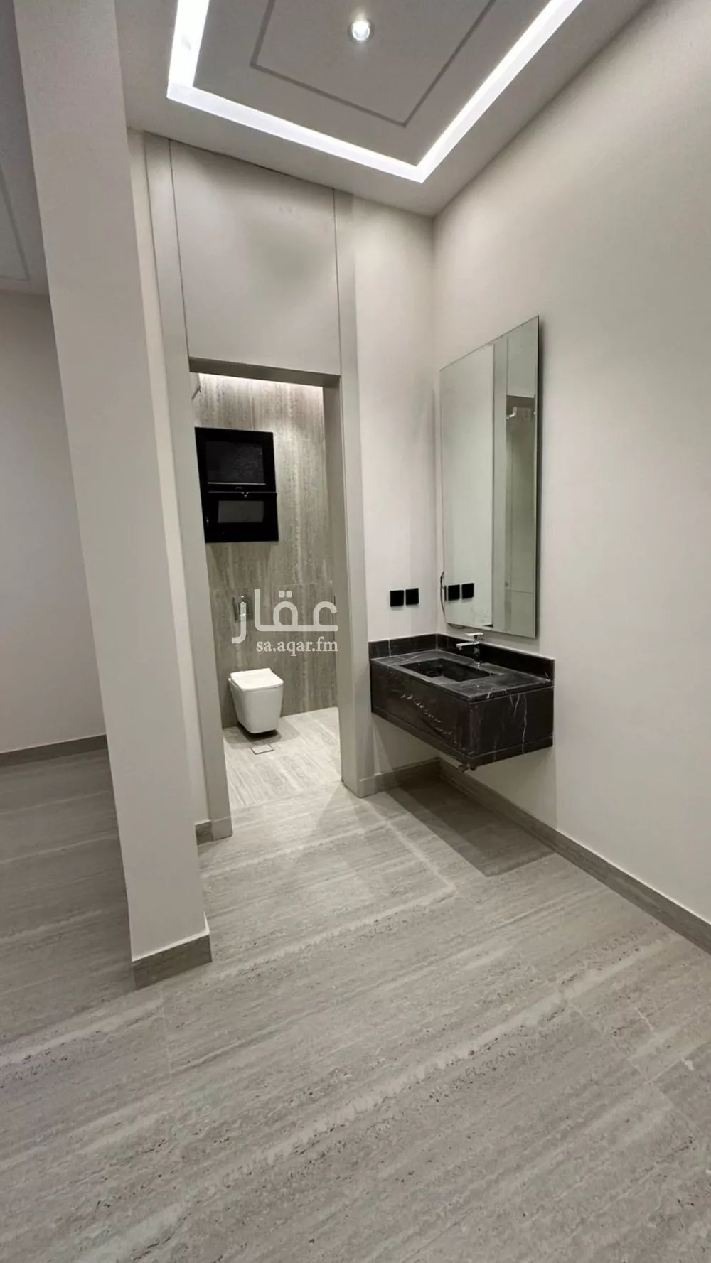 4 bedroom floor in Al Munsiyah 7