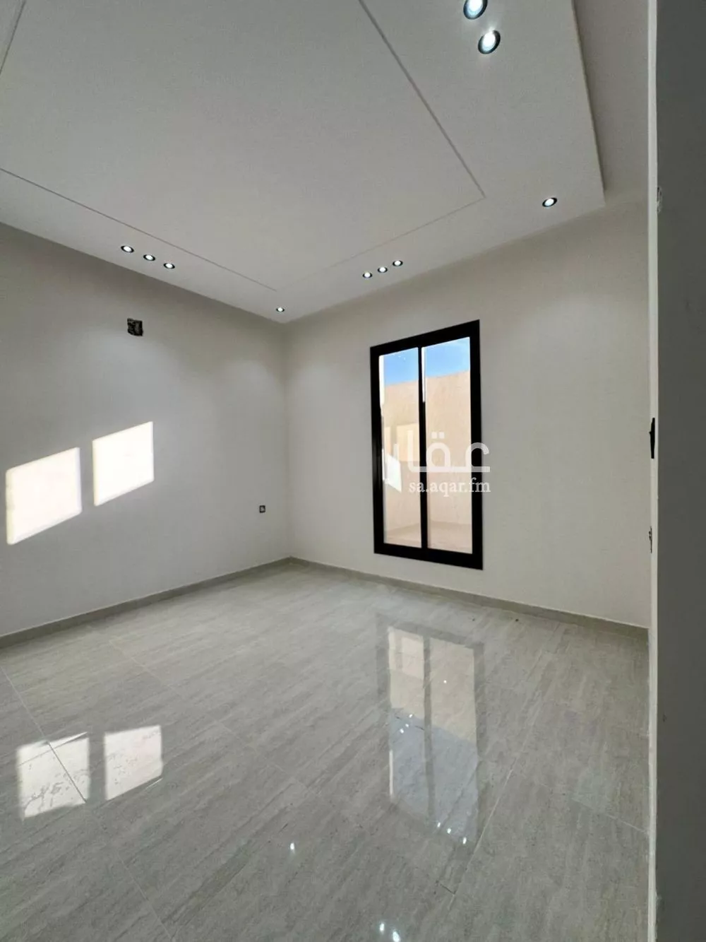 3 bedroom floor in Al Hazm 3