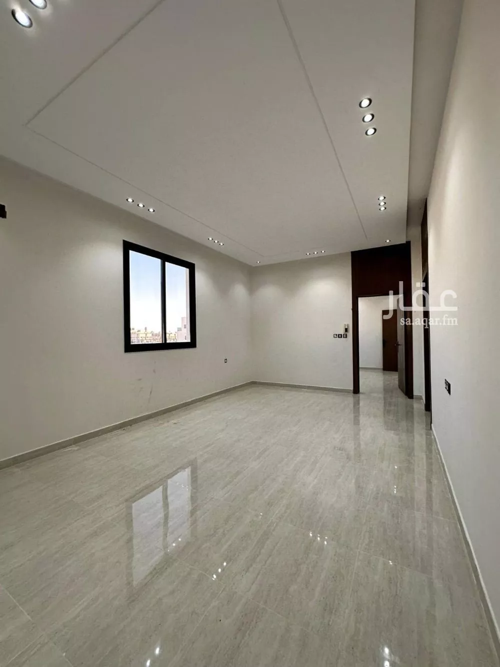 3 bedroom floor in Al Hazm 7