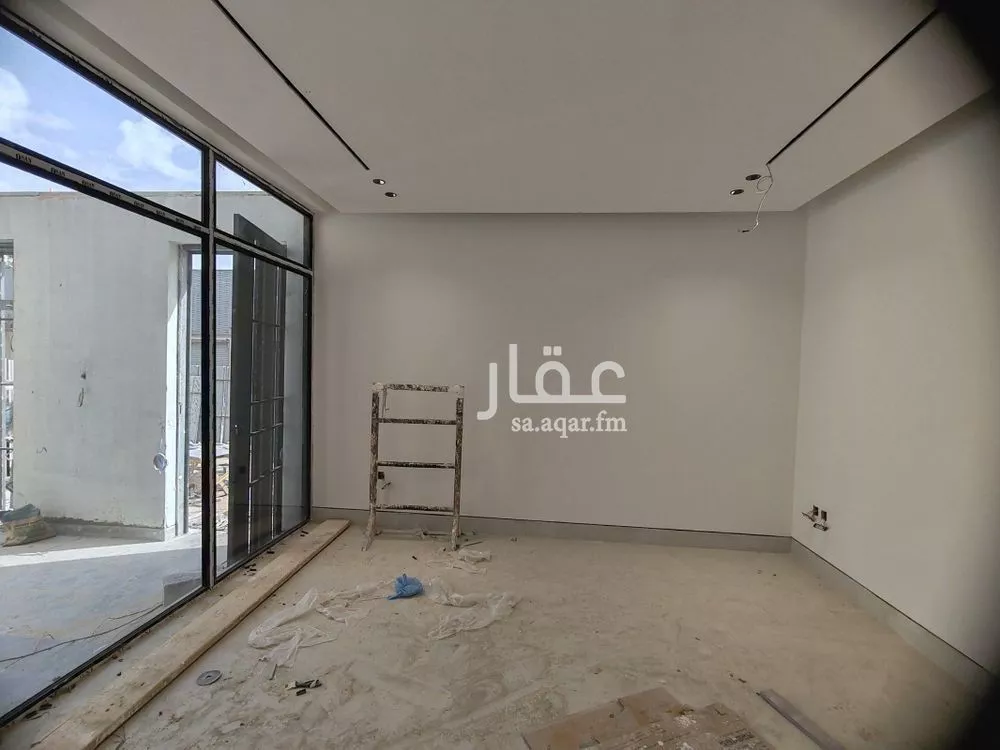 دور 4 غرف في العارض 5