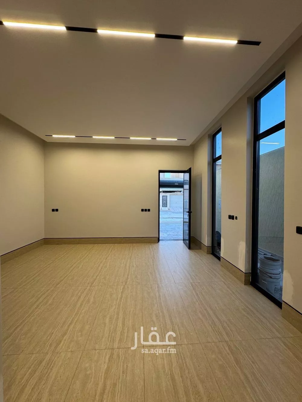 دور 3 غرف في العارض 15