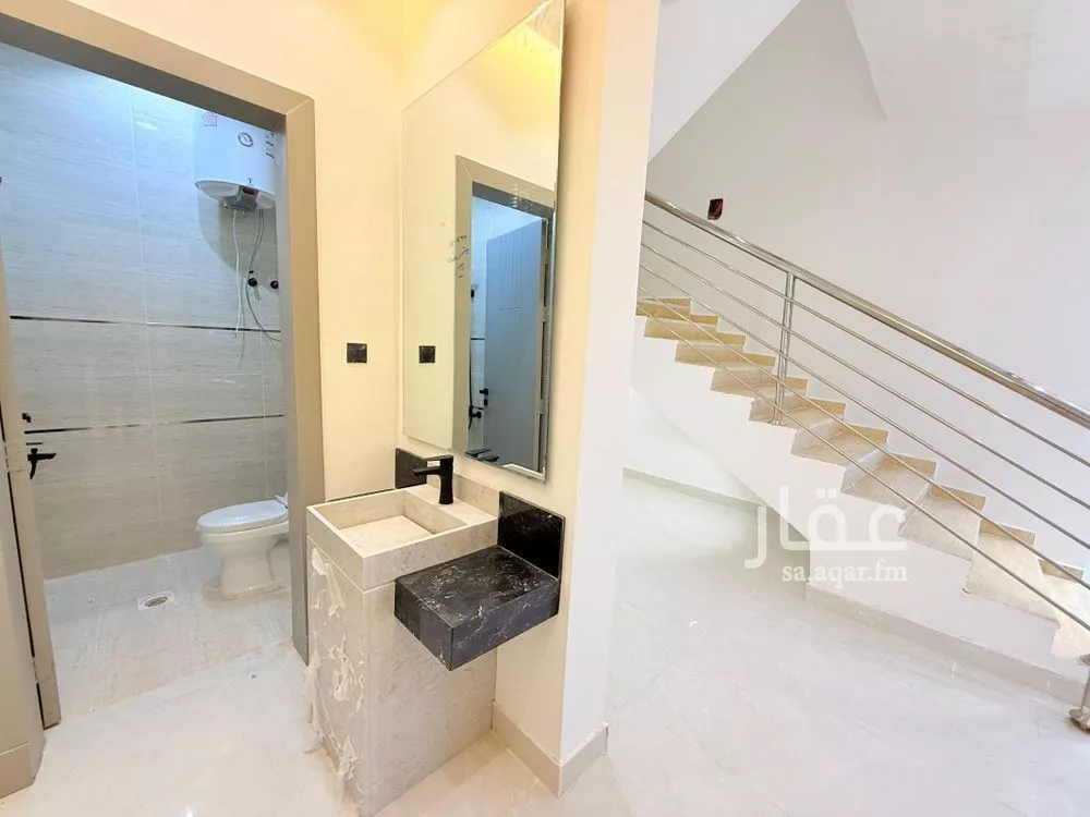 6 bedroom floor in Badr 6