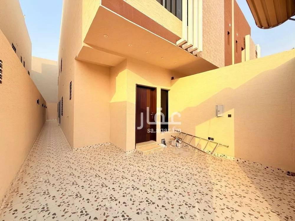 6 bedroom floor in Badr 7