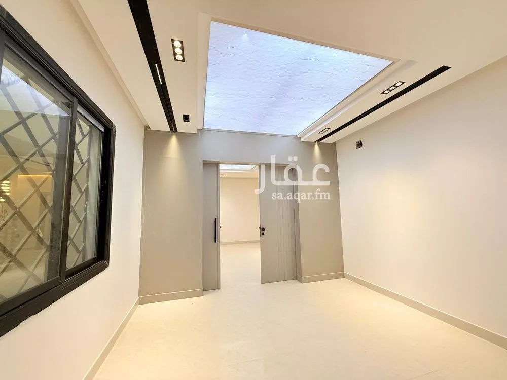 6 bedroom floor in Badr 9