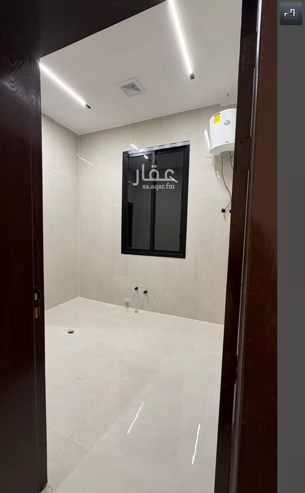 5 bedroom floor in Taibah 4
