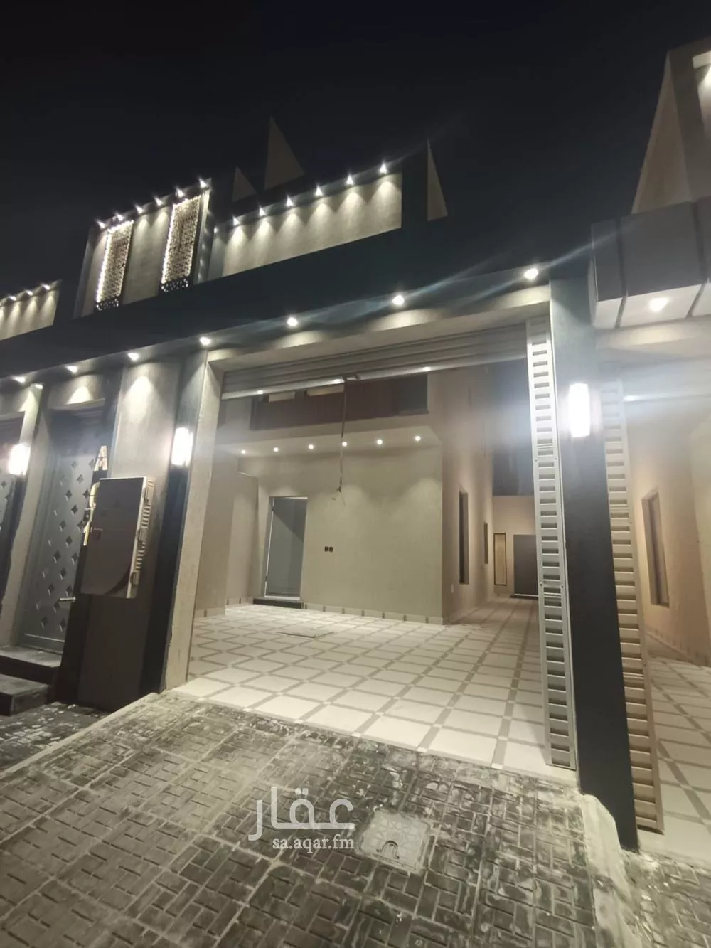 5 bedroom floor in Okaz 3
