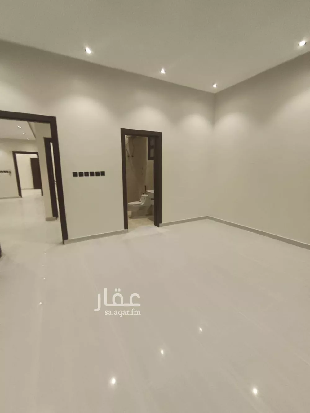 5 bedroom floor in Okaz 4