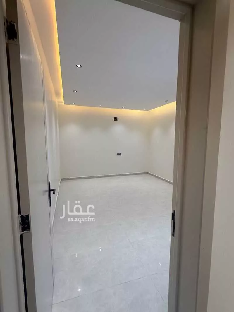 3 bedroom floor in Uhud 6