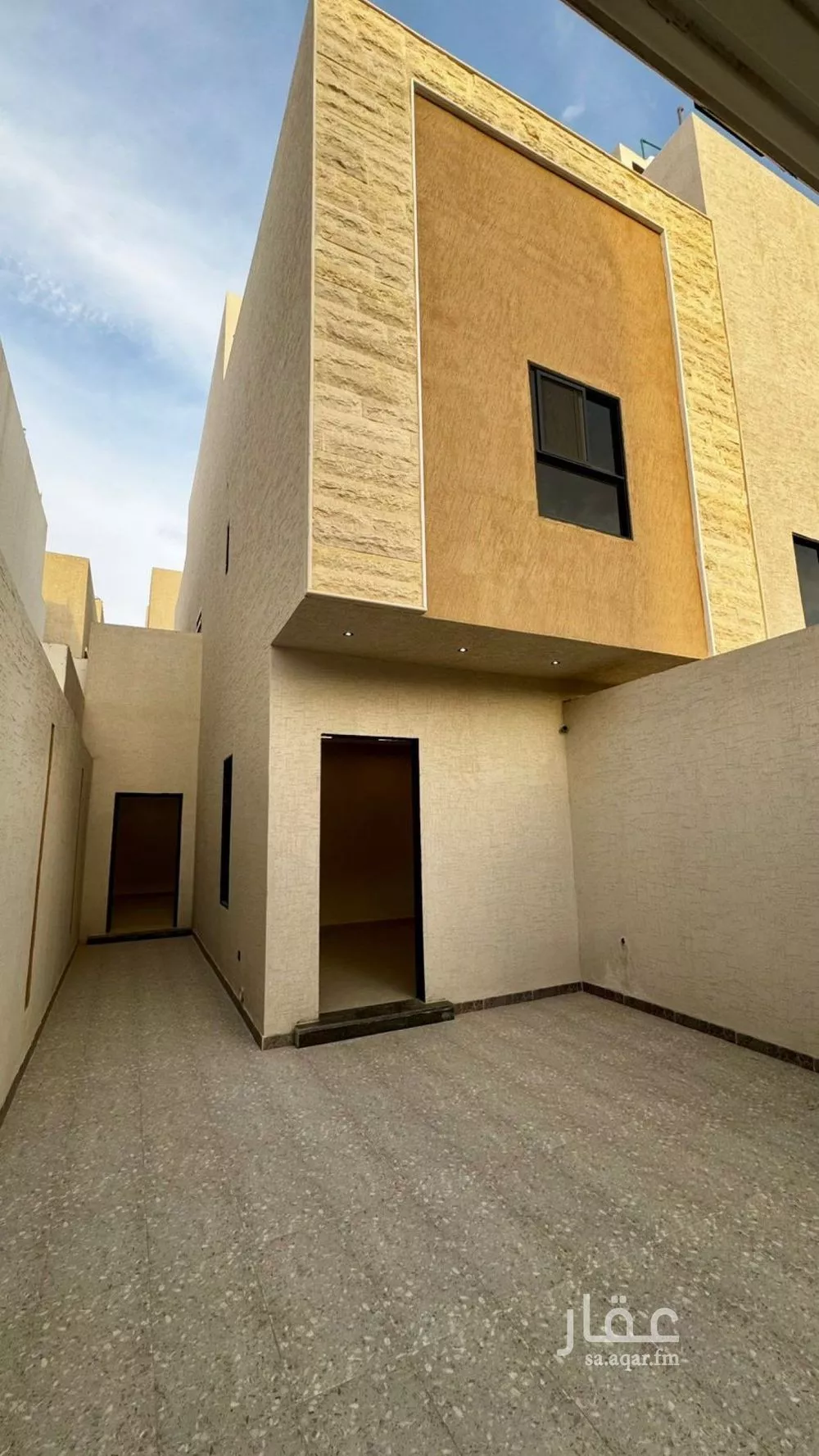 2 bedroom floor in Al Rimal 3
