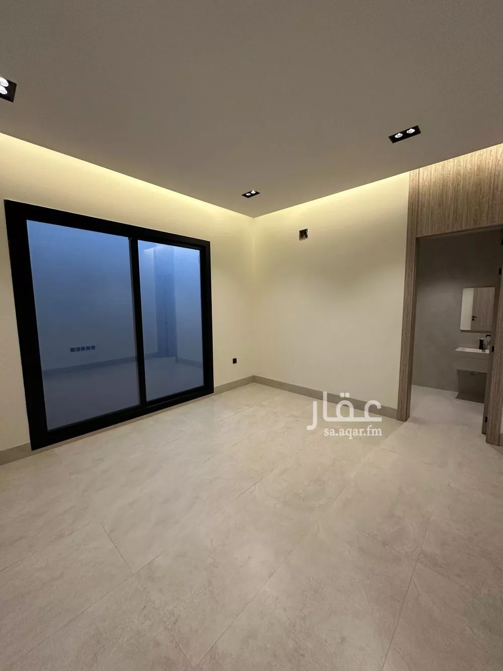 دور 3 غرف في العارض 5