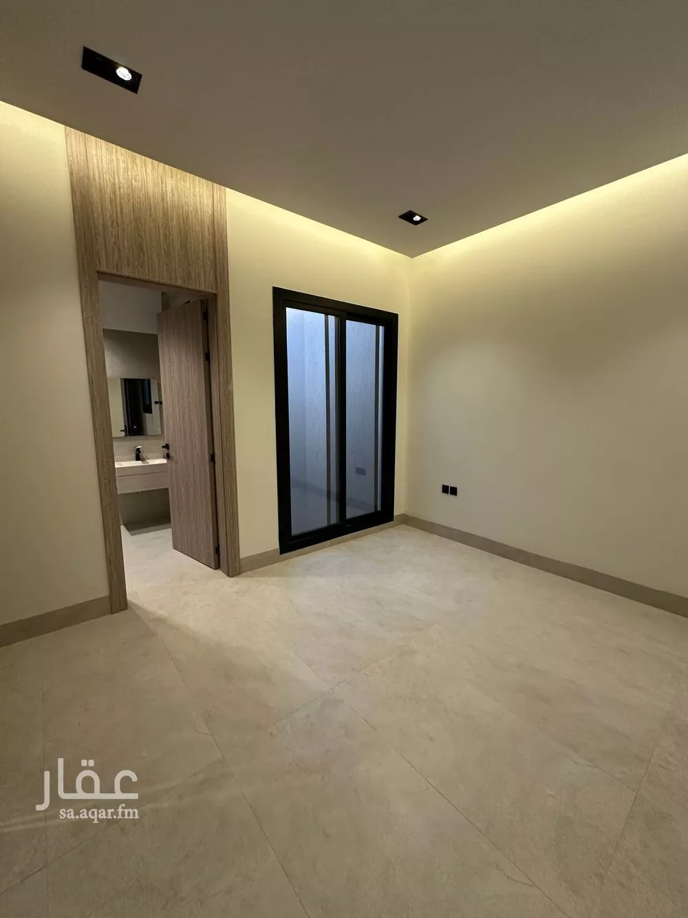دور 3 غرف في العارض 6