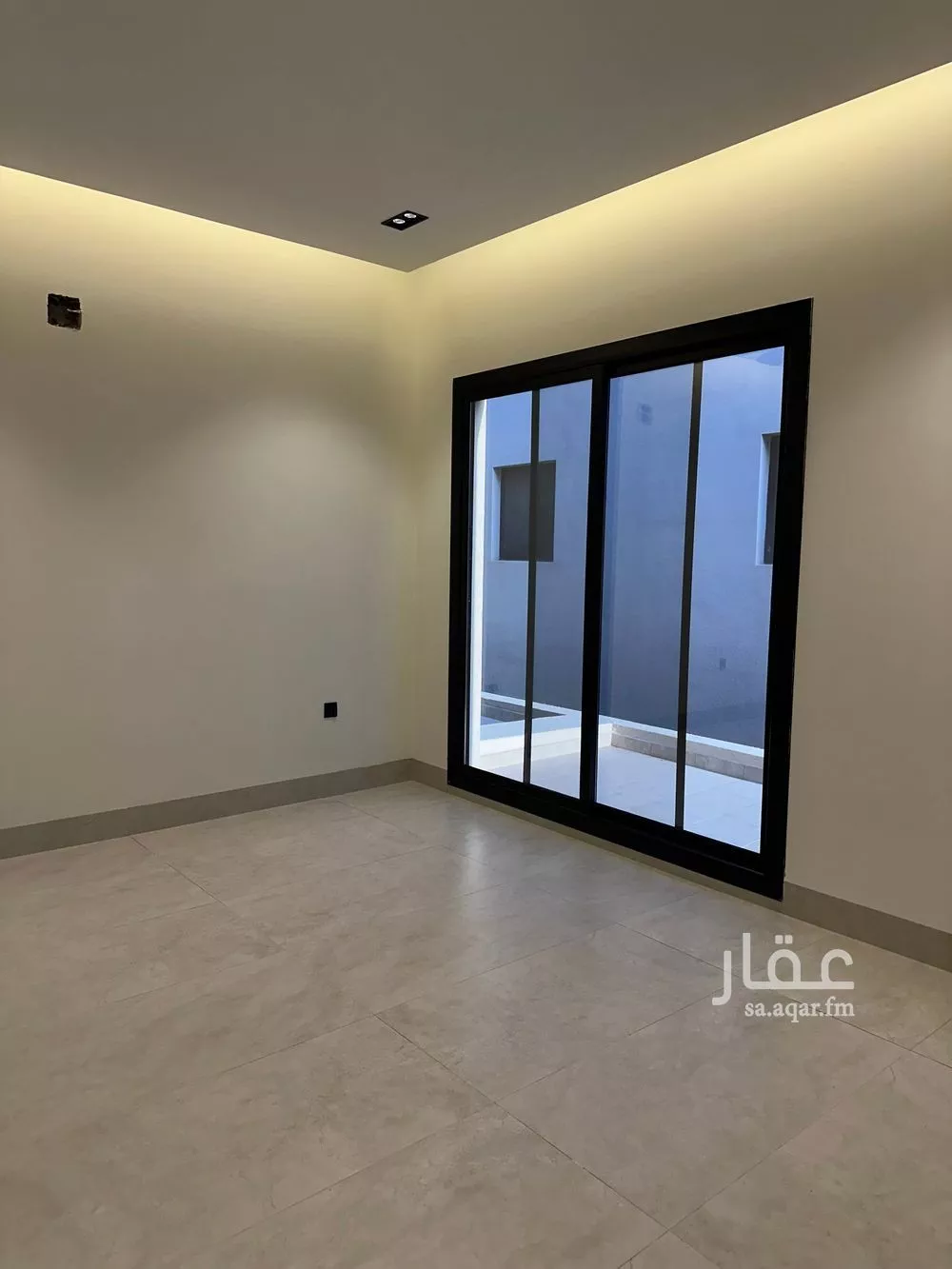 دور 4 غرف في العارض 6