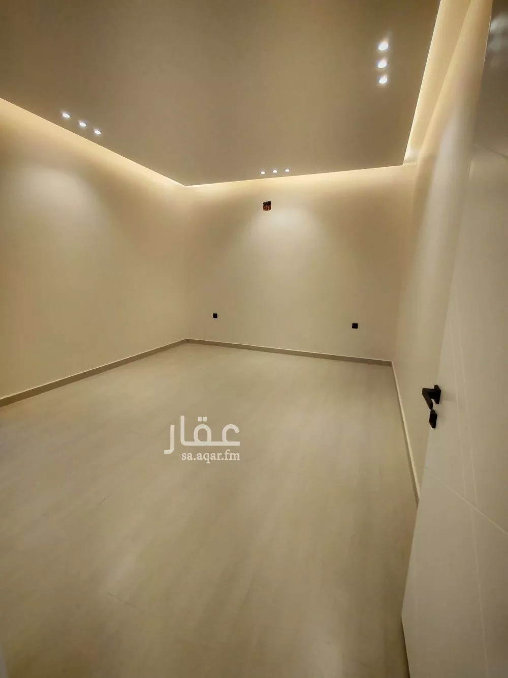 دور 6 غرف في الجنادرية 12