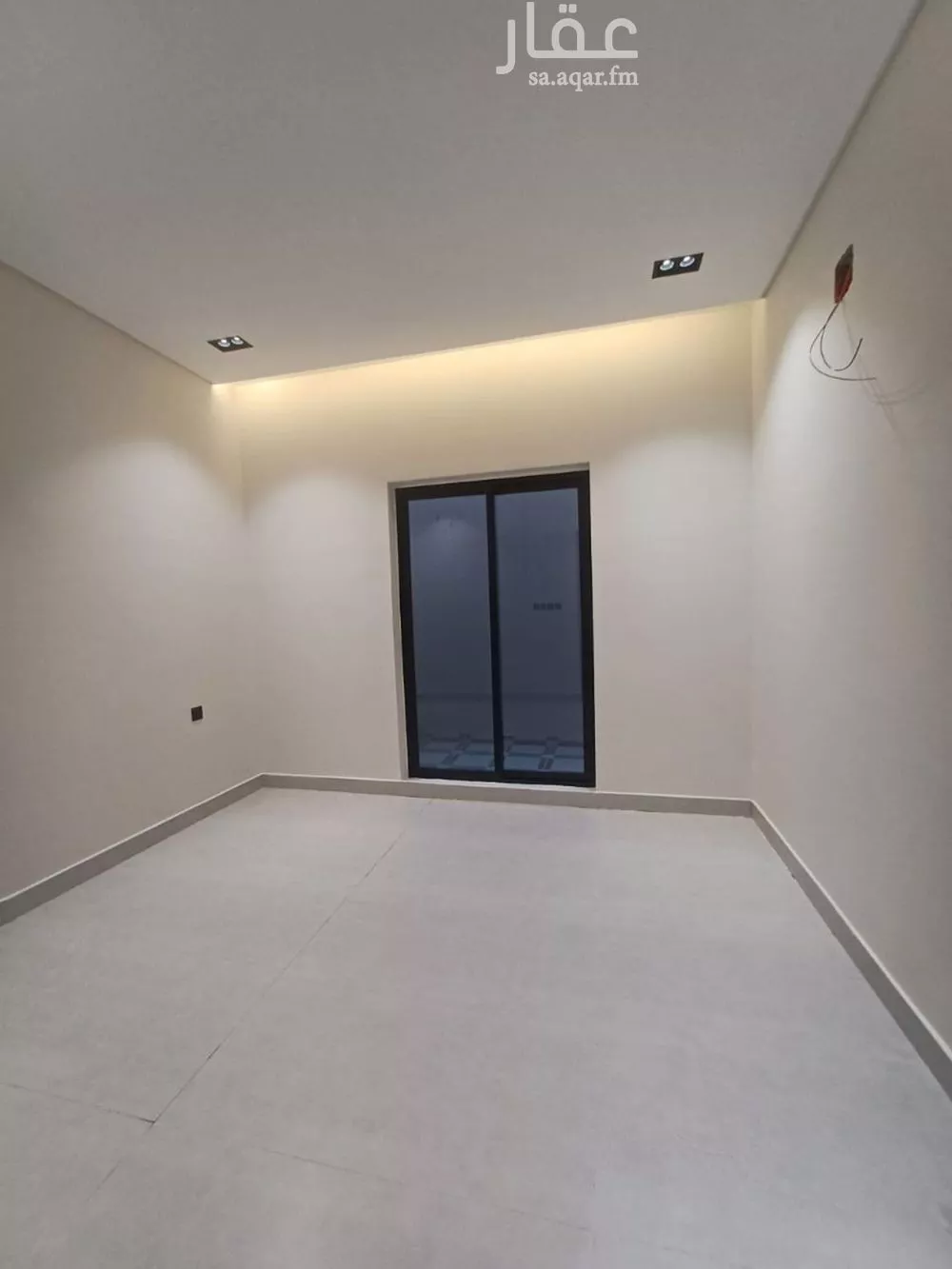 3 bedroom floor in As Suwaidi 2