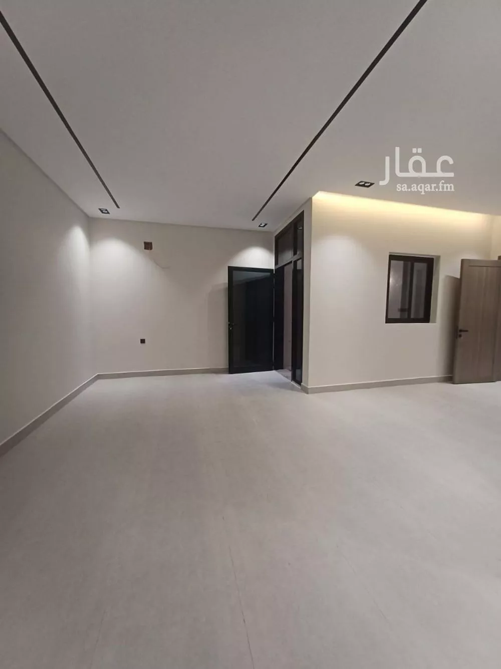 3 bedroom floor in As Suwaidi 11