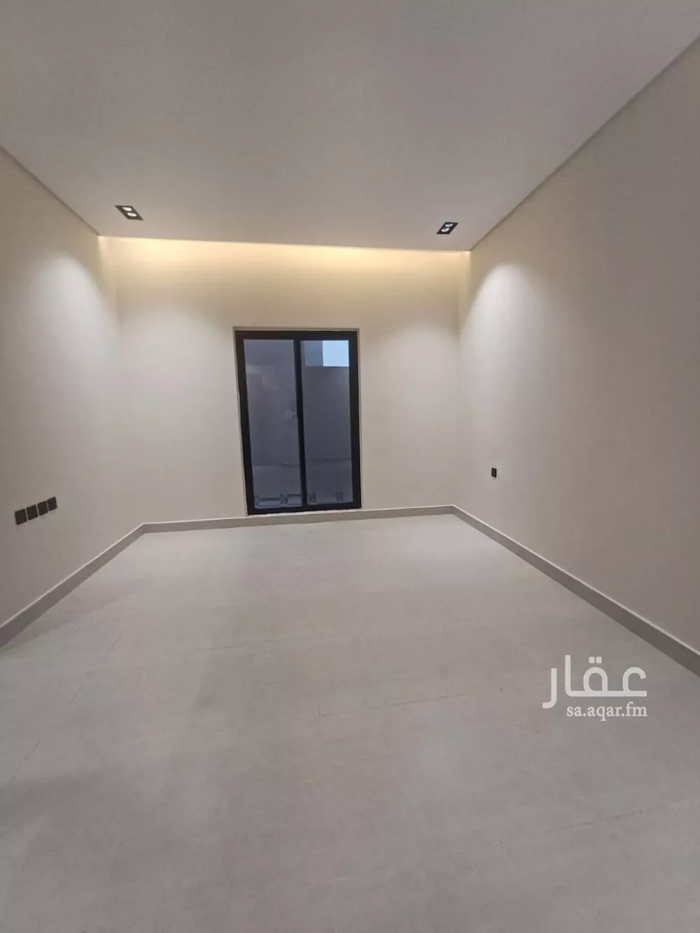 3 bedroom floor in As Suwaidi 3